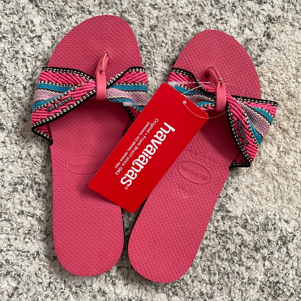 New! Havaianas St. Tropez in Pink Porcelain